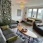 Stillvolles Mitten In Little Tokyo Düsseldorf
